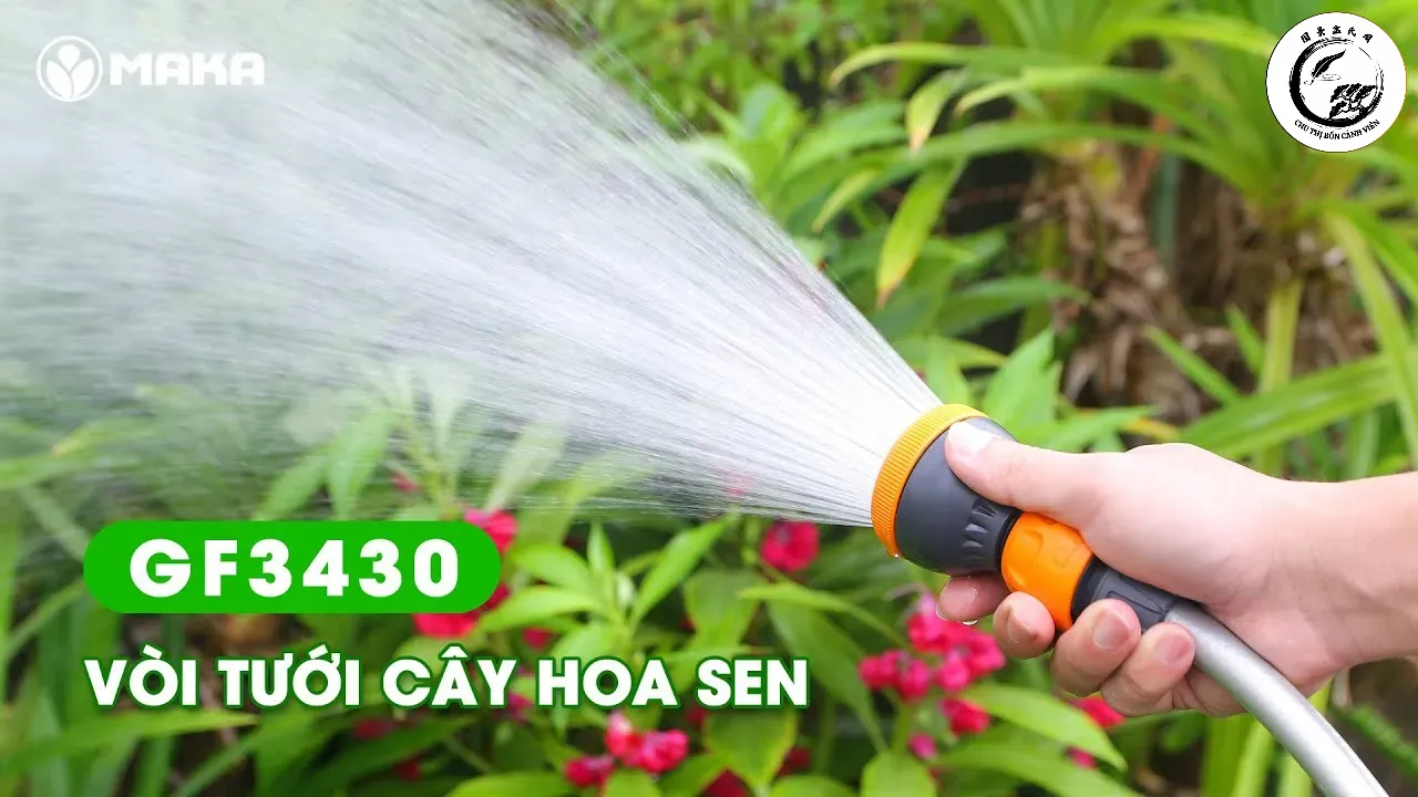 Cấu trúc hạt nước siêu mịn giúp thẩm thấu nhanh và bảo vệ bề mặt đất trồng