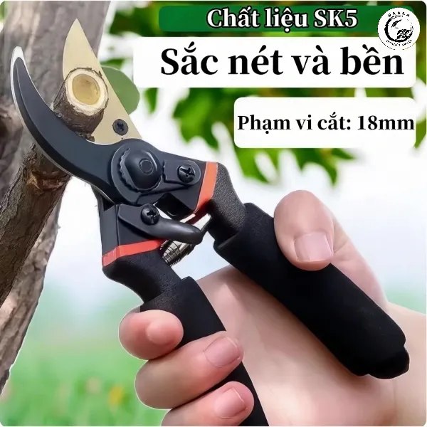 Hãy chú ý đến các chi tiết khắc laser tinh xảo để nhận biết kéo Kamaki chính hãng
